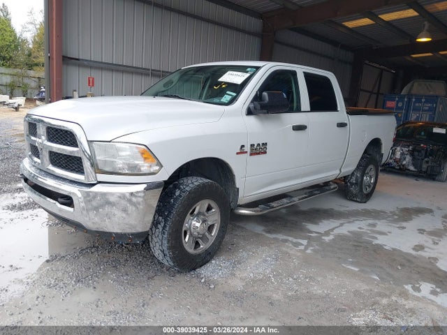 RAM 2500 Tradesman 2014 3C6UR5CL9EG280182 Image 2