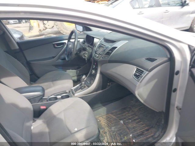 Hyundai ELANTRA SE 2016 5NPDH4AE0GH665330 Image 5