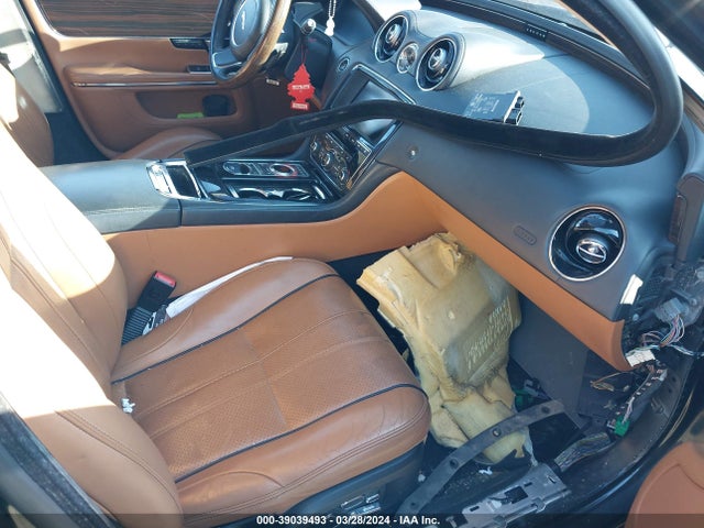 2013 JAGUAR XJ SAJWJ2GD2D8V52457 Photo 4