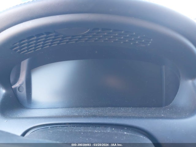 2013 JAGUAR XJ SAJWJ2GD2D8V52457 Photo 6