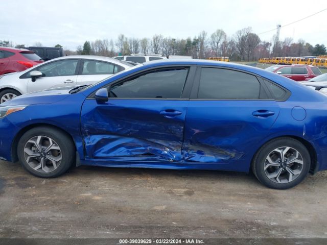 3KPF24AD0KE131758 KIA Forte Lxs