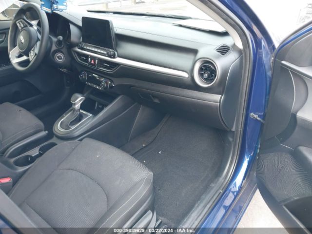 3KPF24AD0KE131758 KIA Forte Lxs