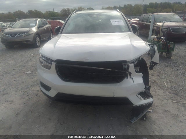 Volvo Xc40 T4 R-design 2022 YV4AC2HMXN2791256 Image 12