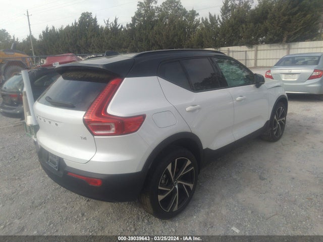 Volvo Xc40 T4 R-design 2022 YV4AC2HMXN2791256 Image 4