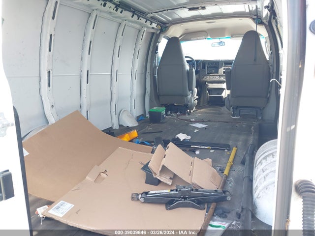 Chevrolet Express 2500 Work Van 2018 1GCWGAFP8J1224662 Image 8