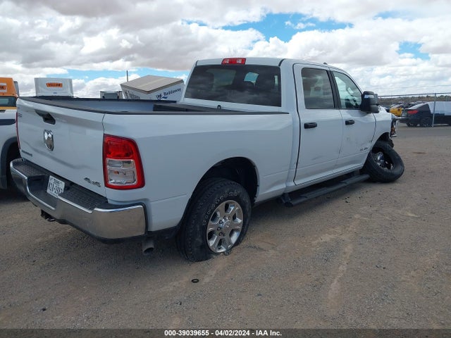 RAM 2500 Tradesman  4x4 8' Box 2023 3C6UR5HJ8PG611804 Image 4