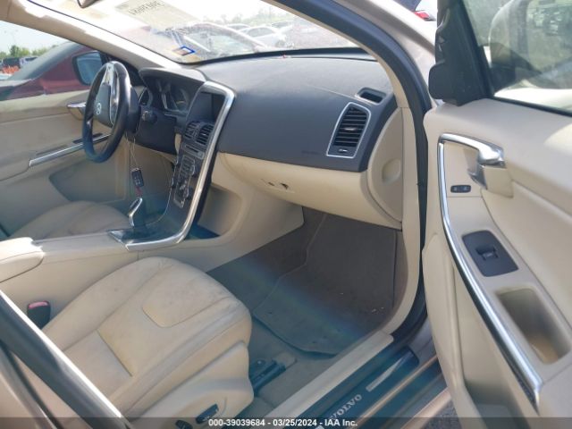 YV4952DL8E2512901 Volvo XC60 3.2