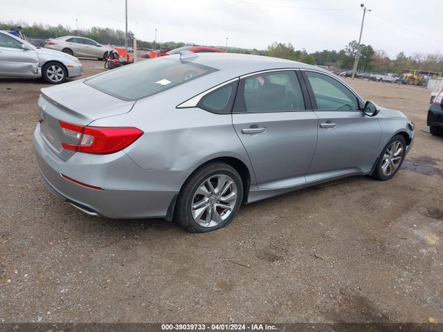 Honda ACCORD LX 2018 1HGCV1F15JA109443 Image 4