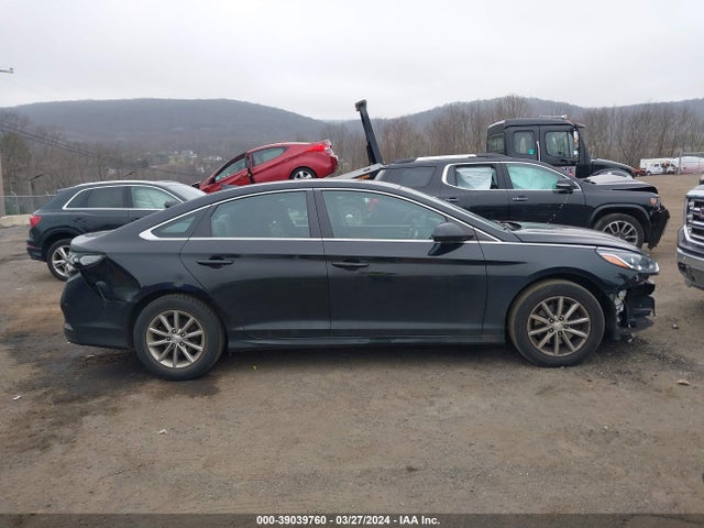 Hyundai SONATA SE 2018 5NPE24AF3JH651511 Image 13