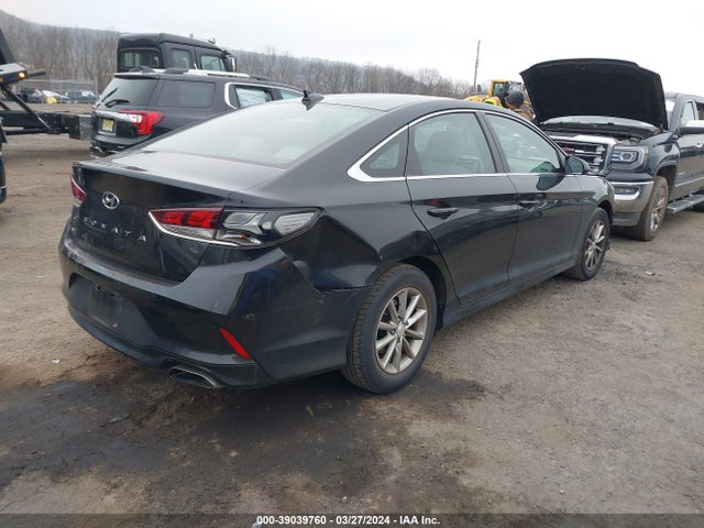 Hyundai SONATA SE 2018 5NPE24AF3JH651511 Image 4