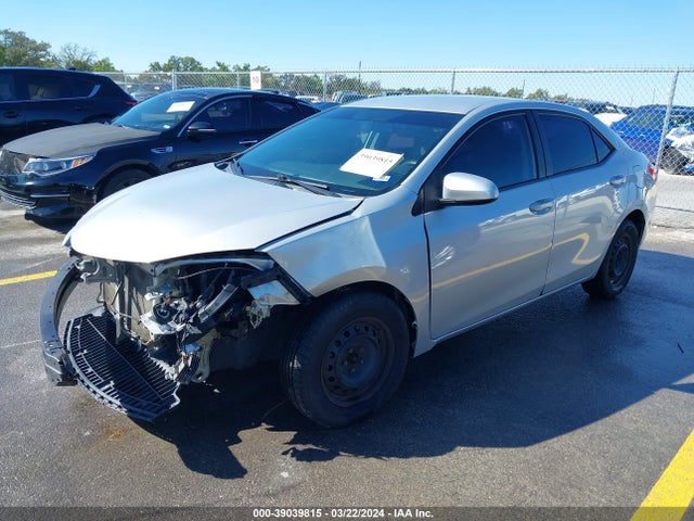 Toyota COROLLA L 2015 5YFBURHE3FP259856 Image 2