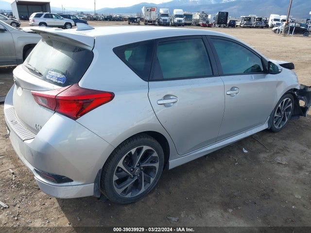 Toyota COROLLA IM 2018 JTNKARJE6JJ563517 Image 4