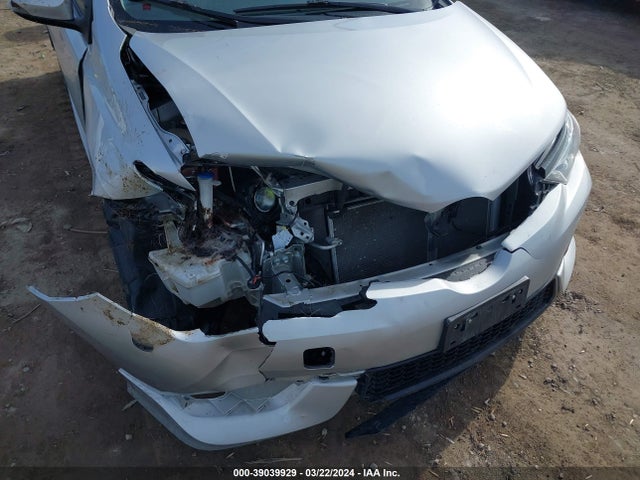 Toyota COROLLA IM 2018 JTNKARJE6JJ563517 Image 6