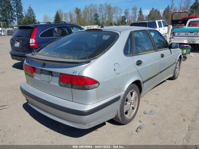 2002 SAAB 9-3 YS3DF58K422015295 Photo 3