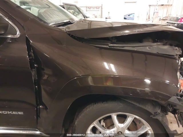 1C4RJFJG1GC499273 Jeep Grand Cherokee Summit