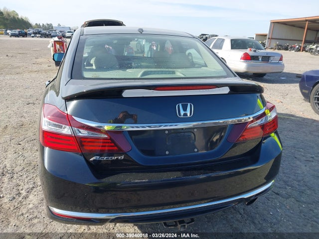 Honda ACCORD EXL 2017 1HGCR2F94HA159180 Image 16