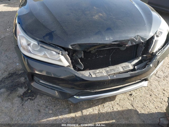 Honda ACCORD EXL 2017 1HGCR2F94HA159180 Image 6
