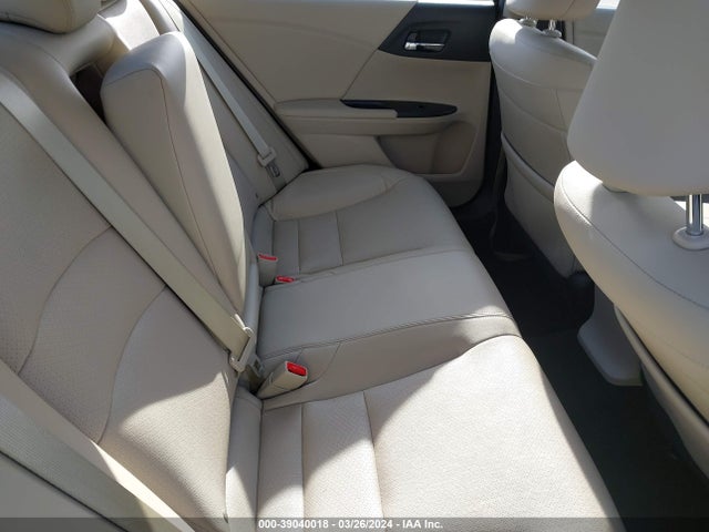Honda ACCORD EXL 2017 1HGCR2F94HA159180 Image 8