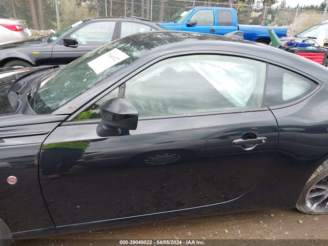 Toyota 86 2019 JF1ZNAA12K8701087 Image 14