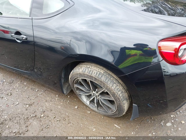 Toyota 86 2019 JF1ZNAA12K8701087 Image 6