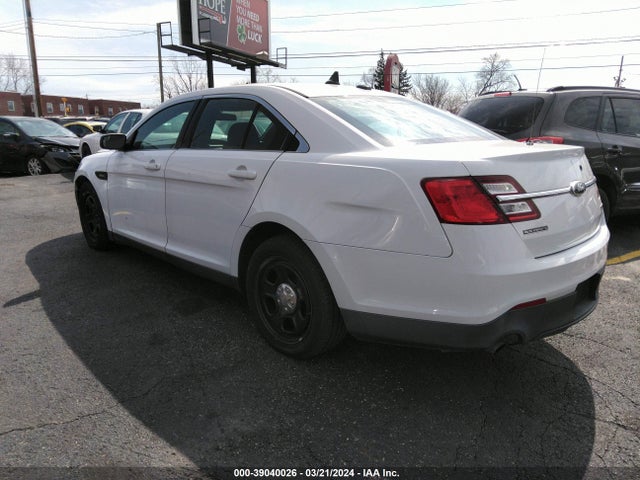 Ford Taurus Police Interceptor 2015 1FAHP2L82FG145882 Image 3