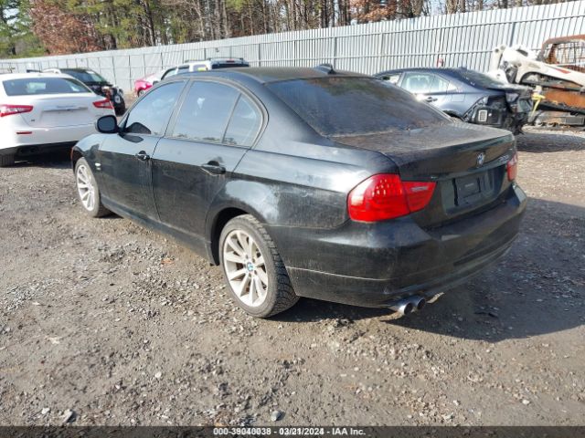 2011 BMW 3 SERIES WBAPK5G50BNN25358 Photo 2