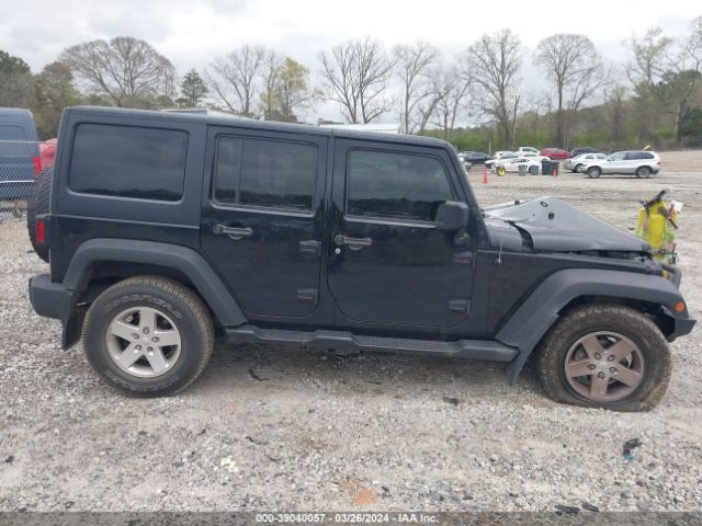 1C4BJWDG7FL501409 Jeep Wrangler Unlimited Sport