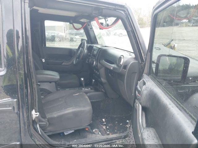 1C4BJWDG7FL501409 Jeep Wrangler Unlimited Sport