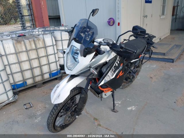 2016 KTM 1190 VBKV29407GM950100 Photo 1