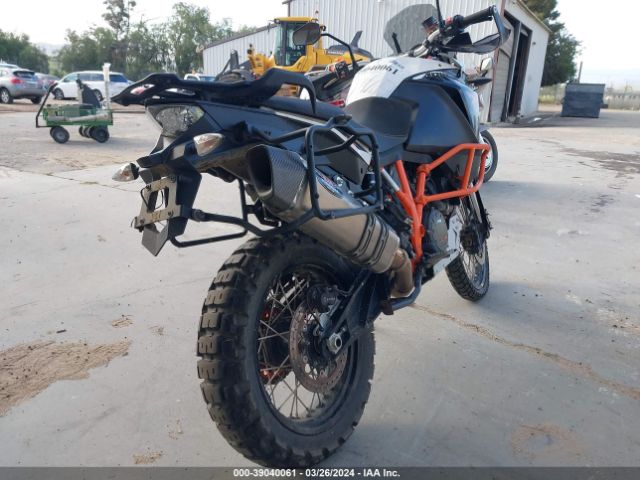 2016 KTM 1190 VBKV29407GM950100 Photo 3