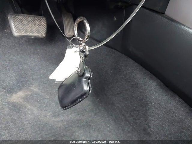 Toyota Rav4 Limited 2018 JTMDFREV7JJ186270 Image 11