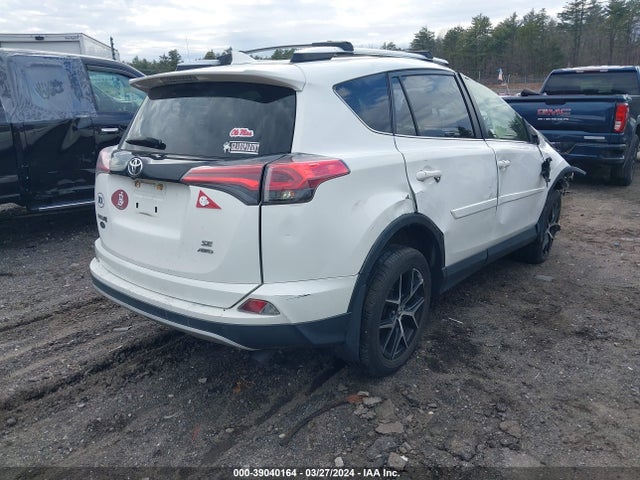 Toyota RAV4 SE 2016 JTMJFREV3GJ077820 Image 4