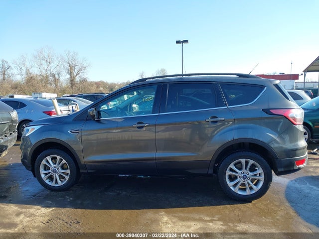Ford ESCAPE SE 2018 1FMCU9GD1JUC88891 Image 15