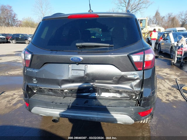 Ford ESCAPE SE 2018 1FMCU9GD1JUC88891 Image 17