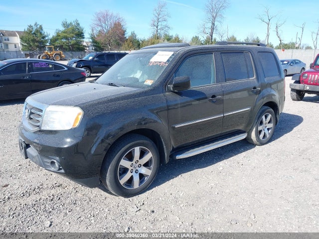Honda Pilot Touring 2015 5FNYF4H90FB018133 Image 2
