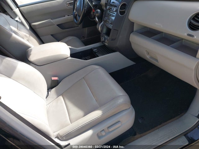 Honda Pilot Touring 2015 5FNYF4H90FB018133 Image 5