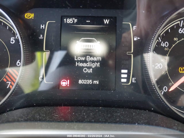 1C4PJLCB4EW292735 Jeep Cherokee Altitude