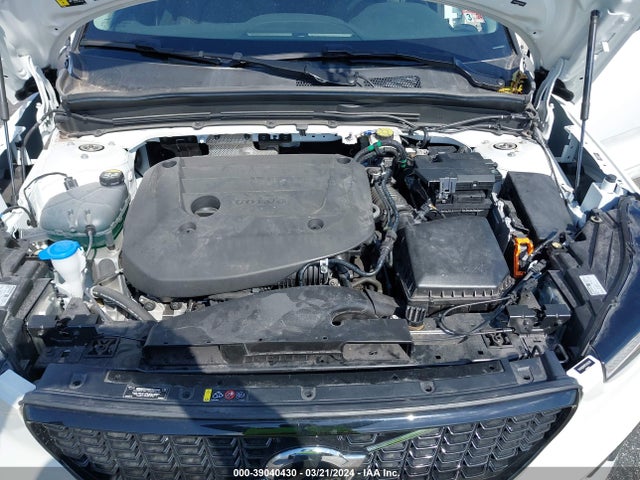 Volvo Xc40 B4 Ultimate Dark Theme 2023 YV4K92HM2P2045678 Image 10