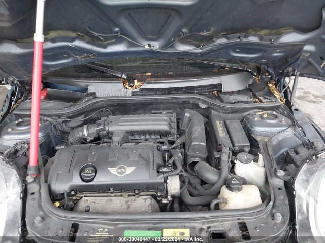2010 MINI COOPER WMWMF3C54ATZ62906 Photo 9