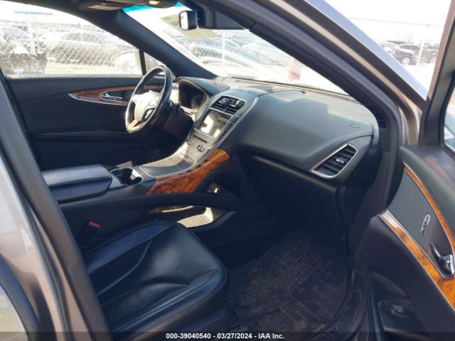 2LMTJ8LR7GBL56117 Lincoln Mkx Reserve