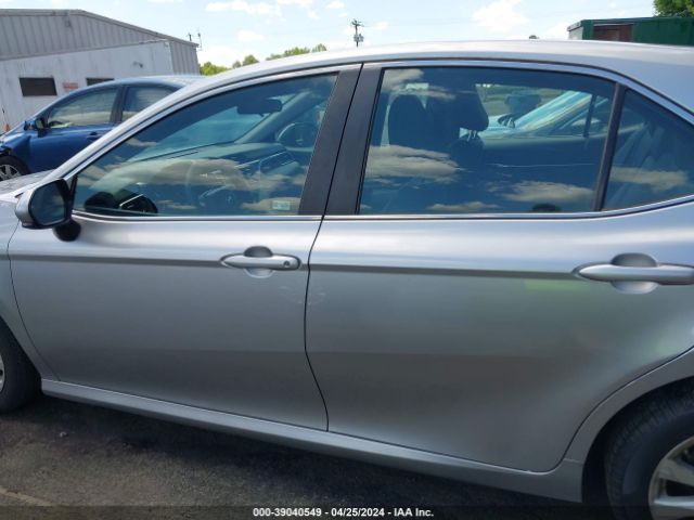 4T1B11HK0JU073442 Toyota CAMRY LE