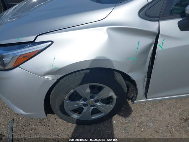 Chevrolet CRUZE LS 2018 1G1BC5SM7J7222890 Image 12