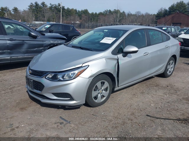 Chevrolet CRUZE LS 2018 1G1BC5SM7J7222890 Image 2
