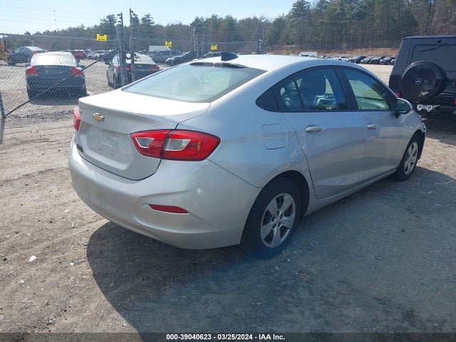 Chevrolet CRUZE LS 2018 1G1BC5SM7J7222890 Image 4