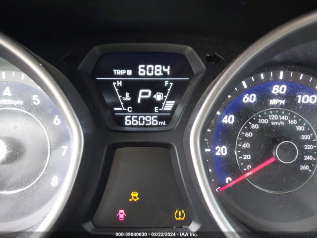 Hyundai ELANTRA SE 2016 5NPDH4AEXGH779478 Image 16