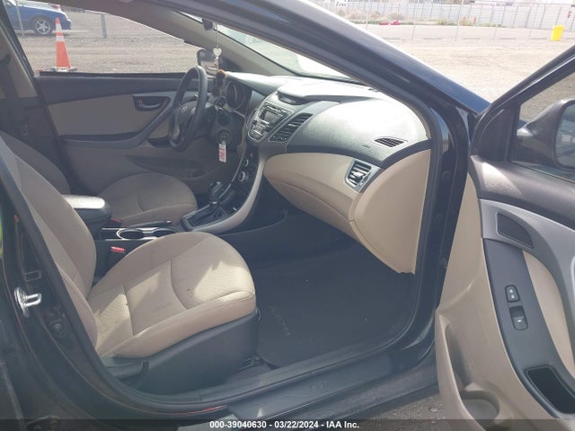 Hyundai ELANTRA SE 2016 5NPDH4AEXGH779478 Image 5