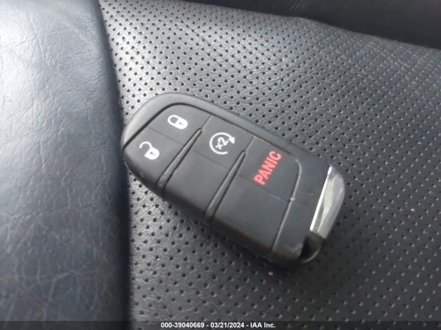 2017 FIAT 500X ZFBCFYCB1HP549641 Photo 10