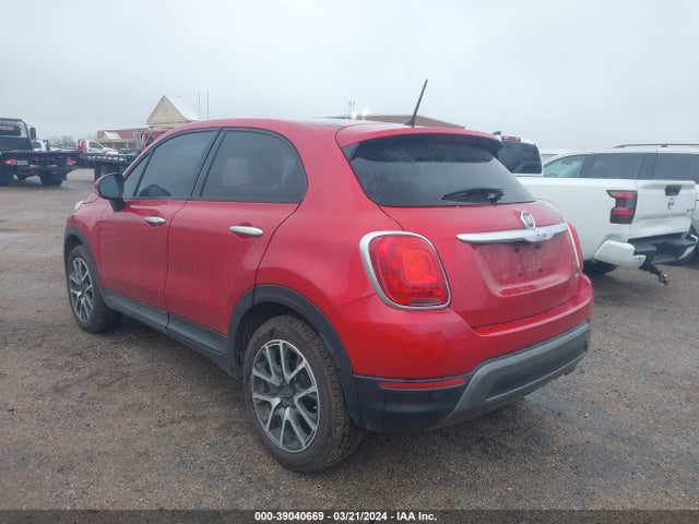 2017 FIAT 500X ZFBCFYCB1HP549641 Photo 2