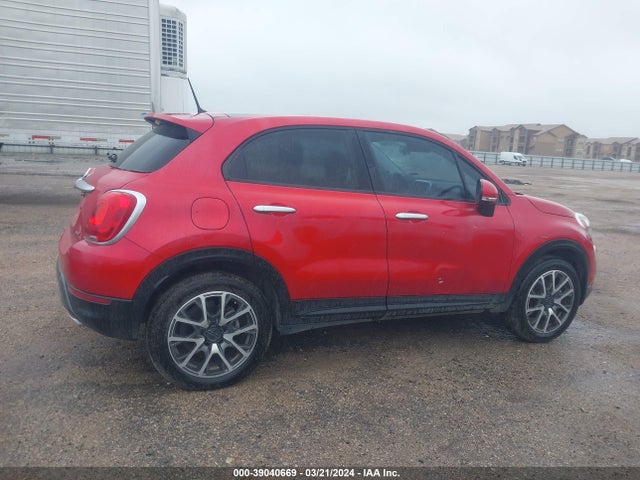 2017 FIAT 500X ZFBCFYCB1HP549641 Photo 5