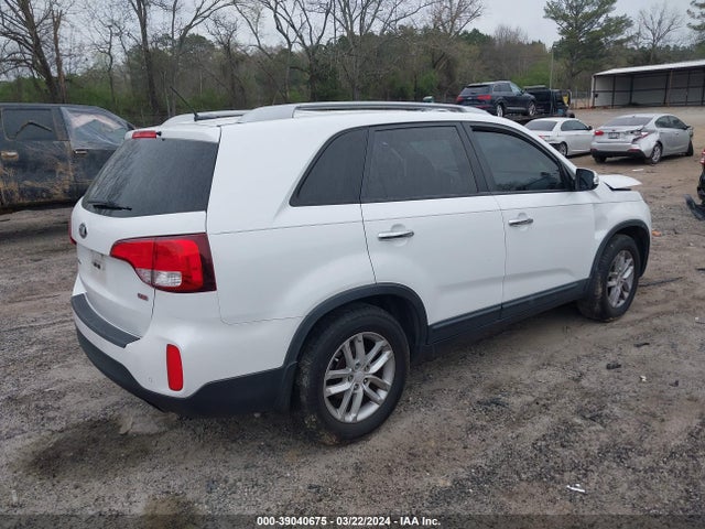 KIA Sorento Lx V6 2015 5XYKT4A76FG558456 Image 4
